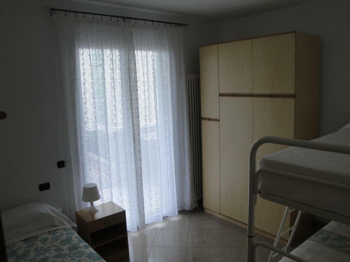 Aloe Beach Apartments, Ombrellone, Parcheggio E Uso Di Biciclette Gratis Rimini Extérieur photo