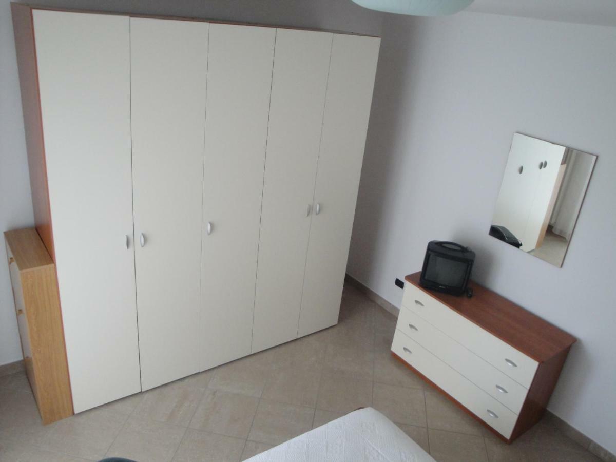 Aloe Beach Apartments, Ombrellone, Parcheggio E Uso Di Biciclette Gratis Rimini Extérieur photo