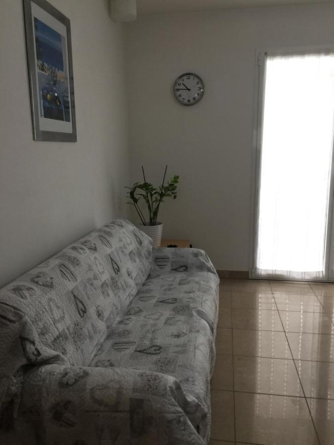 Aloe Beach Apartments, Ombrellone, Parcheggio E Uso Di Biciclette Gratis Rimini Extérieur photo